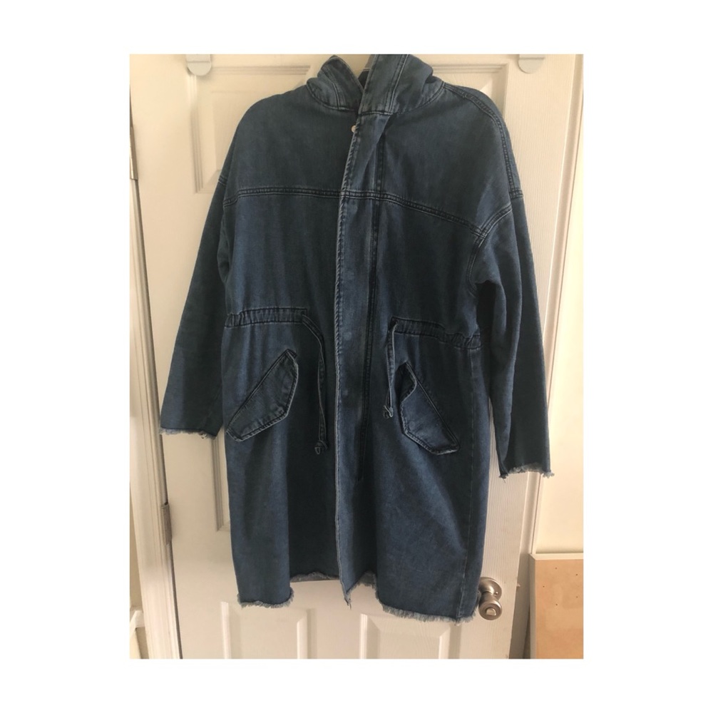 Denim trench